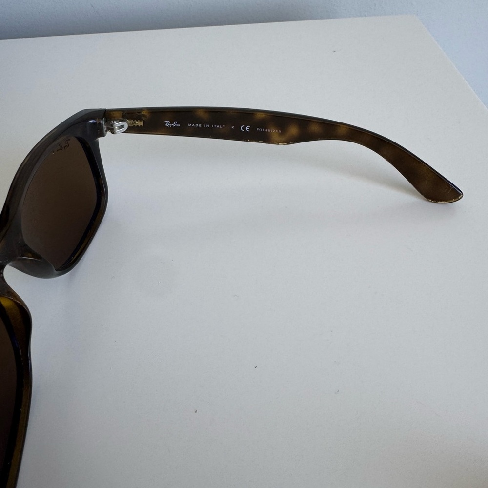 Ray-Ban Sunglasses RB2132 New Wayfarer Classic - Picture 4 of 11